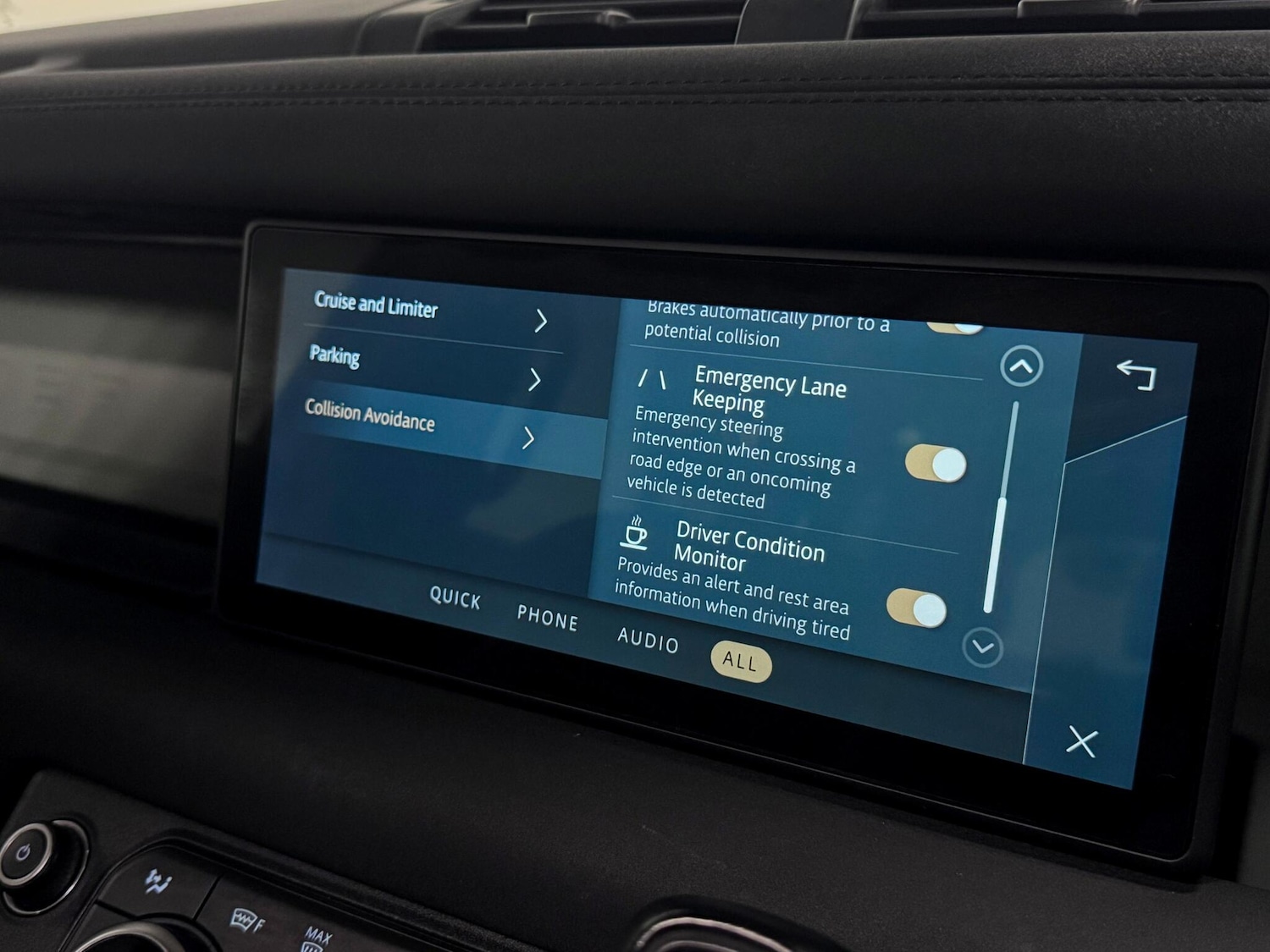 Used Land Rover Defender 110 2021 for sale - 76701158: Photo 51