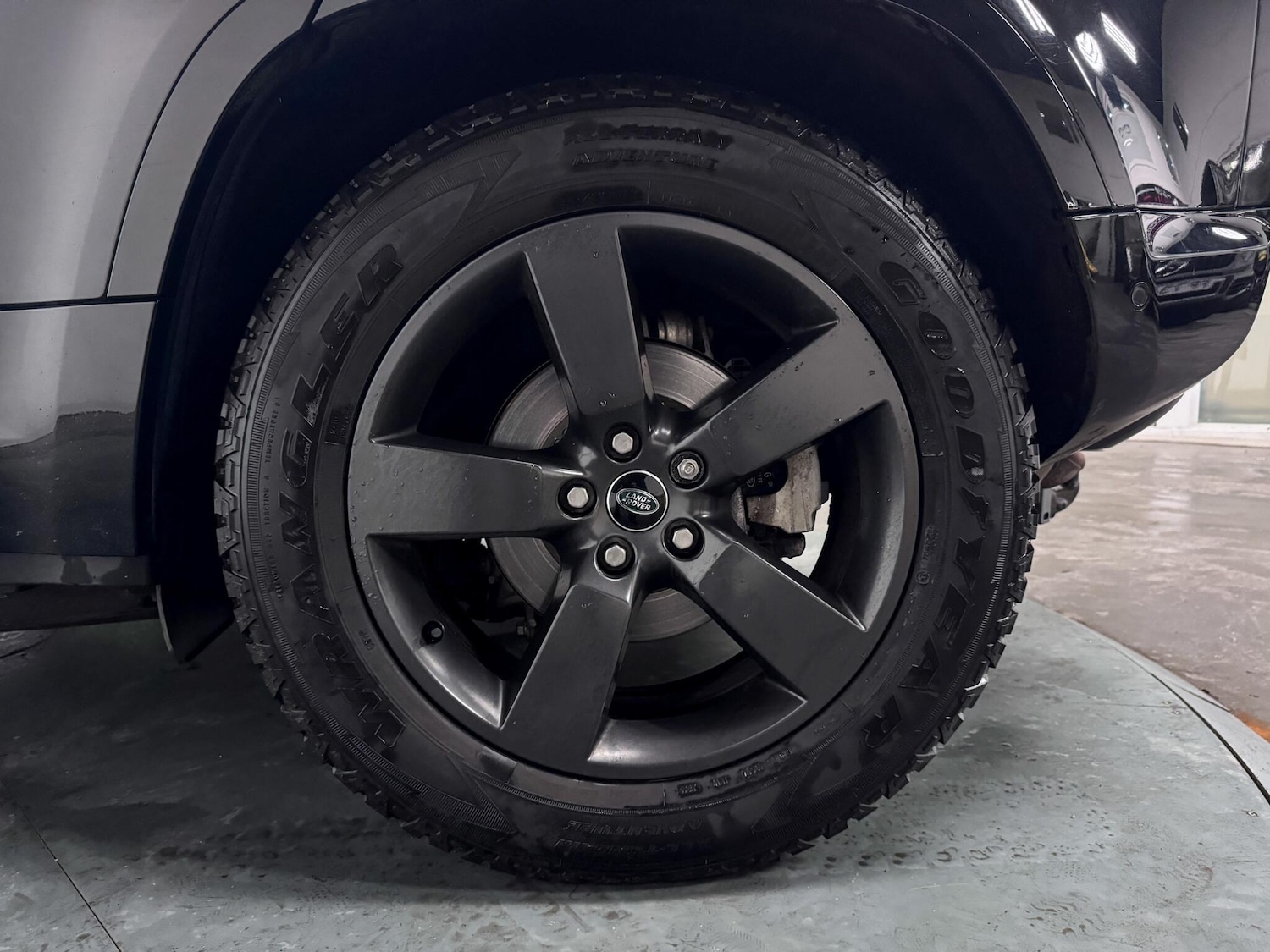 Used Land Rover Defender 110 2021 for sale - 76701158: Photo 64