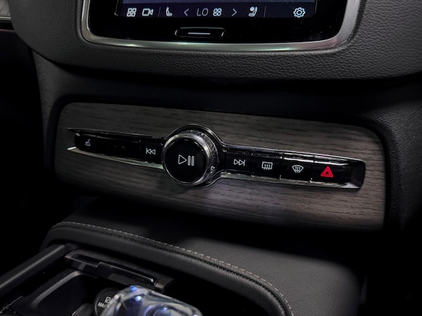 Used Volvo XC90 2022 for sale - 75624021: Photo 36