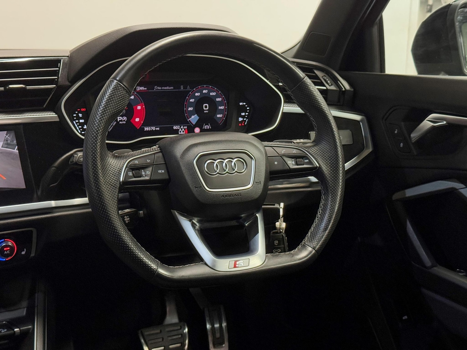 Used Audi Q3 2021 for sale - 76041841: Photo 31