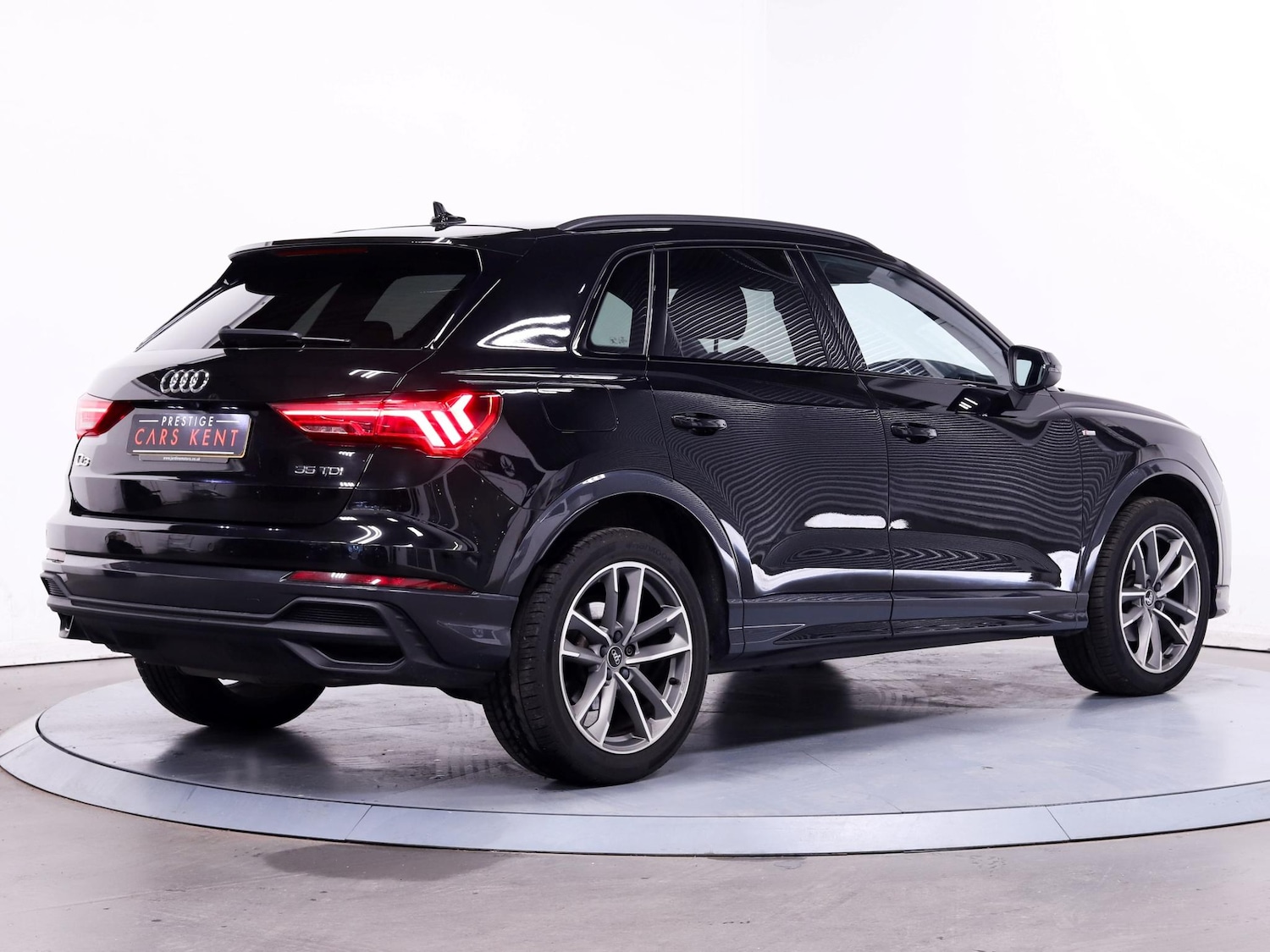 Used Audi Q3 2021 for sale - 76041841: Photo 9