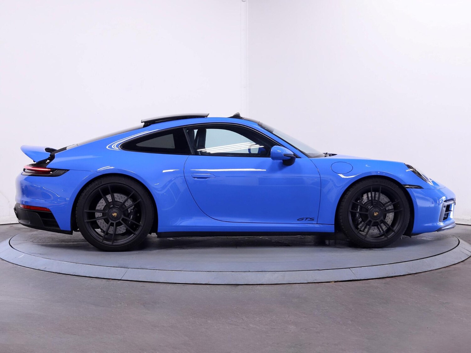 Used Porsche 911 2021 for sale - 76336155: Photo 13