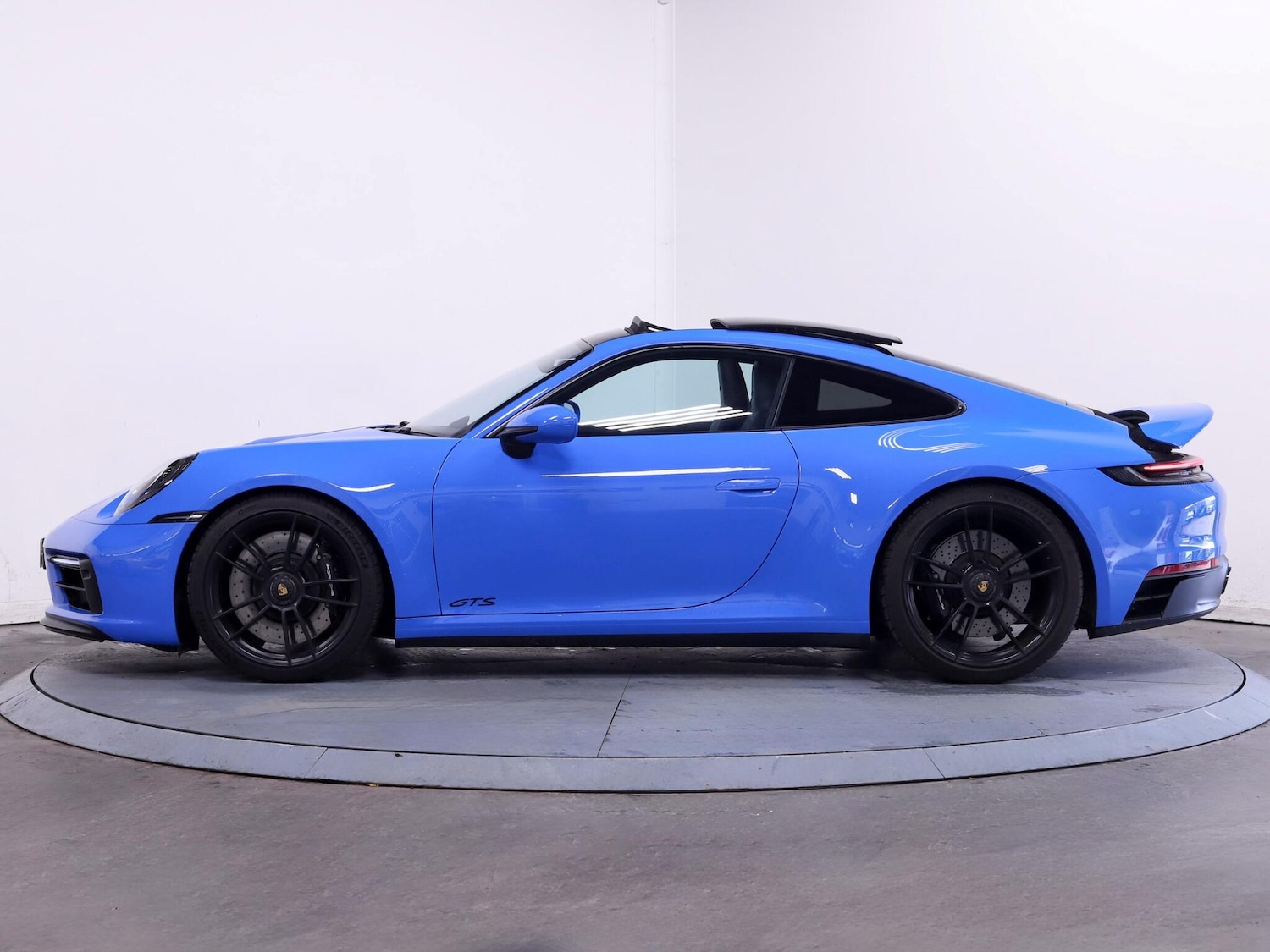 Used Porsche 911 2021 for sale - 76336155: Photo 6