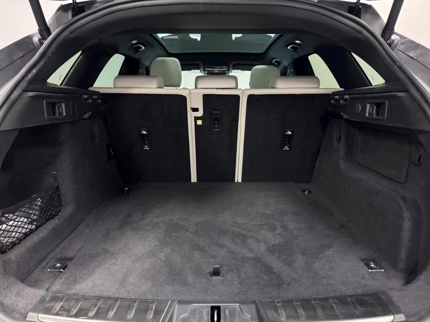 Used Jaguar F-Pace 2022 for sale - 75756571: Photo 12