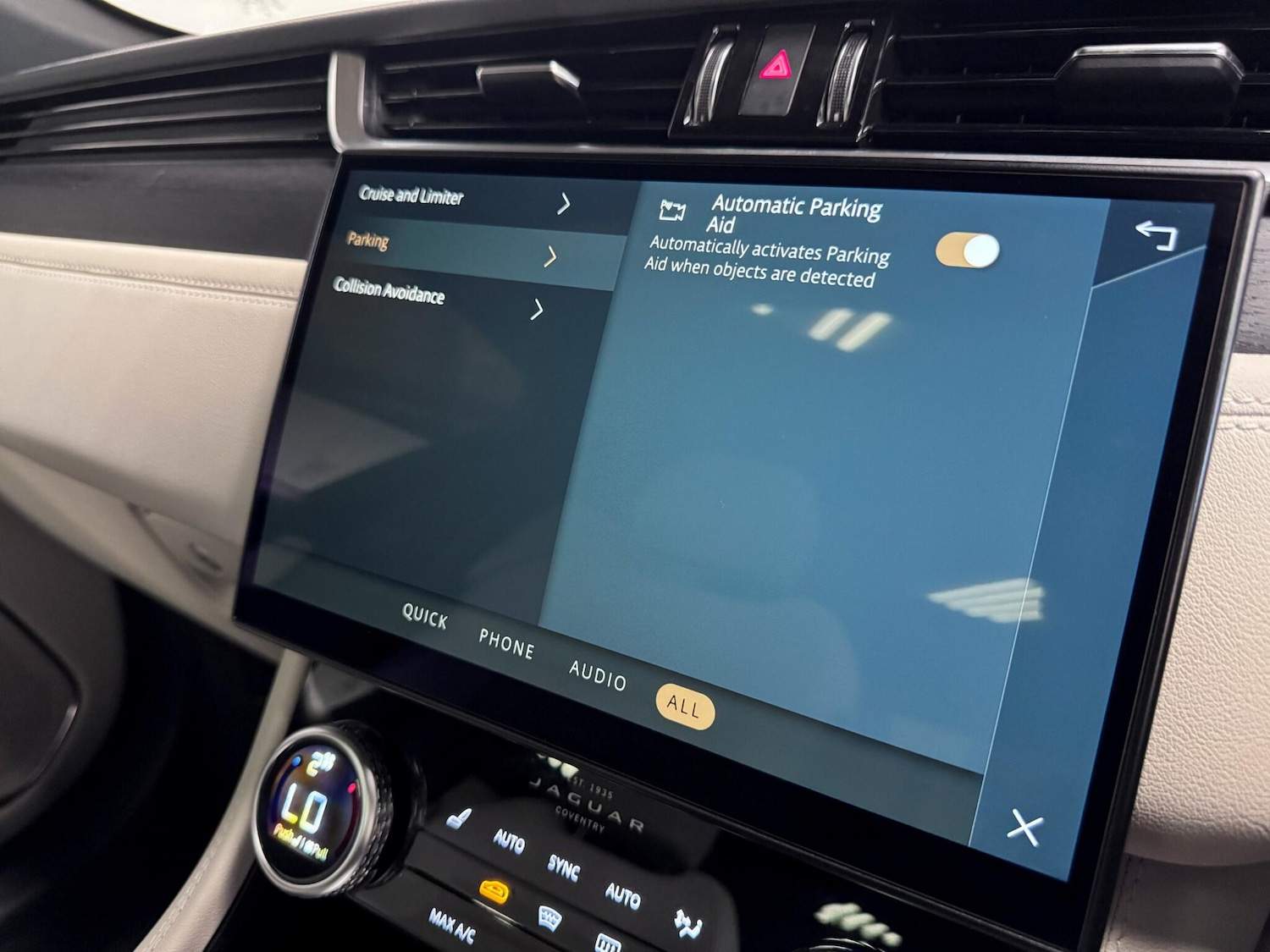 Used Jaguar F-Pace 2022 for sale - 75756571: Photo 51