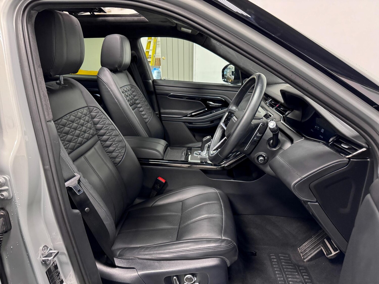 Used Land Rover Range Rover Evoque 2021 for sale - 76802137: Photo 23