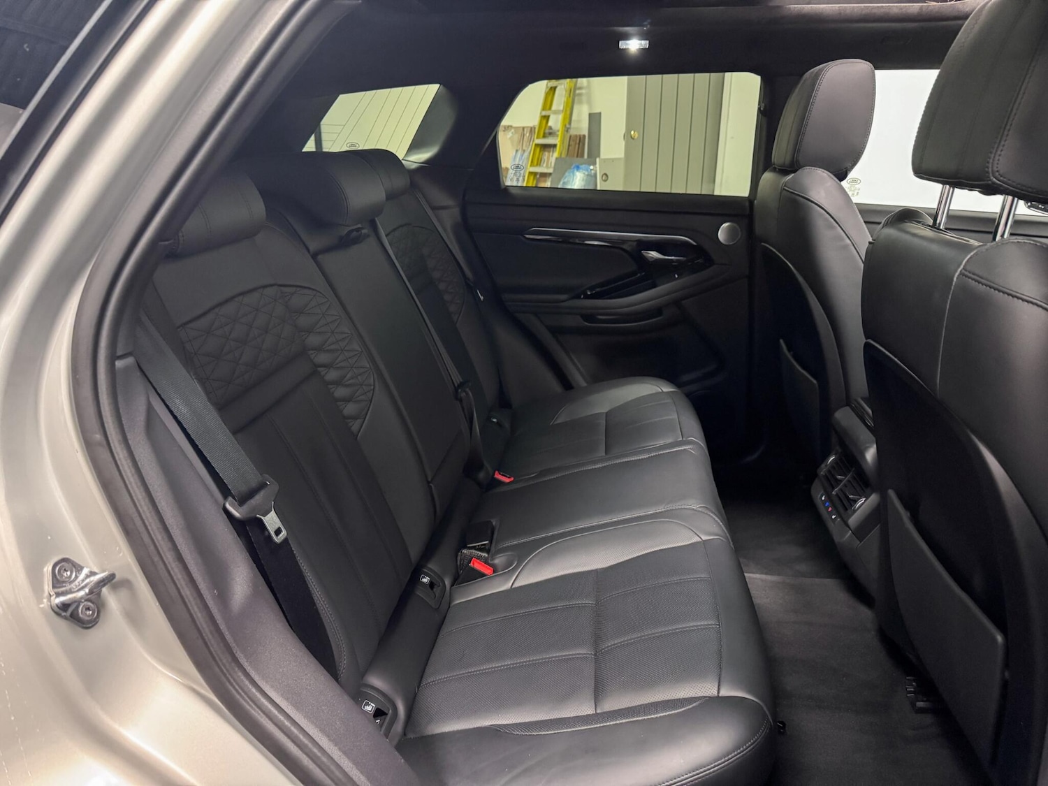 Used Land Rover Range Rover Evoque 2021 for sale - 76802137: Photo 26