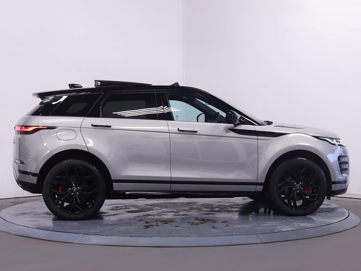 Used Land Rover Range Rover Evoque 2021 for sale - 76802137: Photo 8