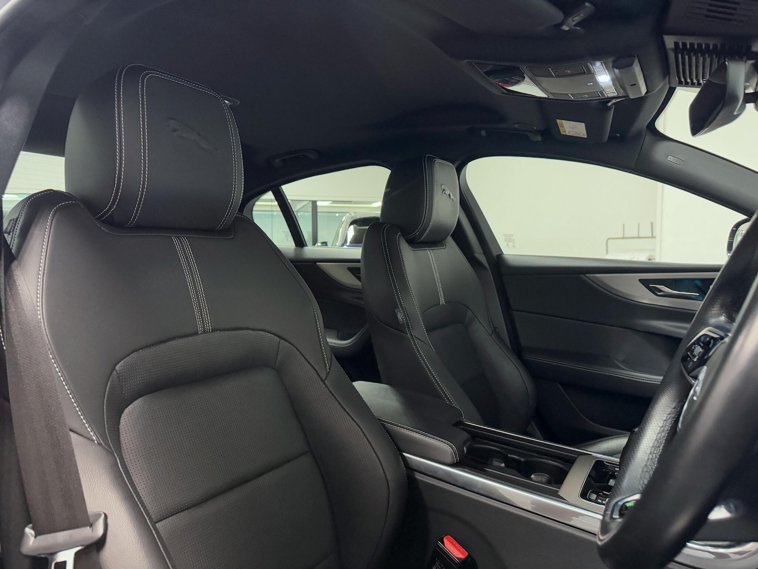 Used Jaguar XE 2022 for sale - 76041850: Photo 21