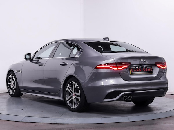 Used Jaguar XE 2022 for sale - 76041850: Photo 3