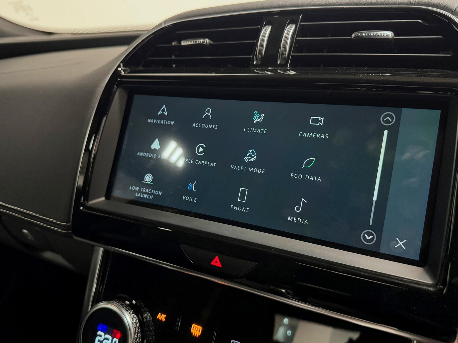 Used Jaguar XE 2022 for sale - 76041850: Photo 43