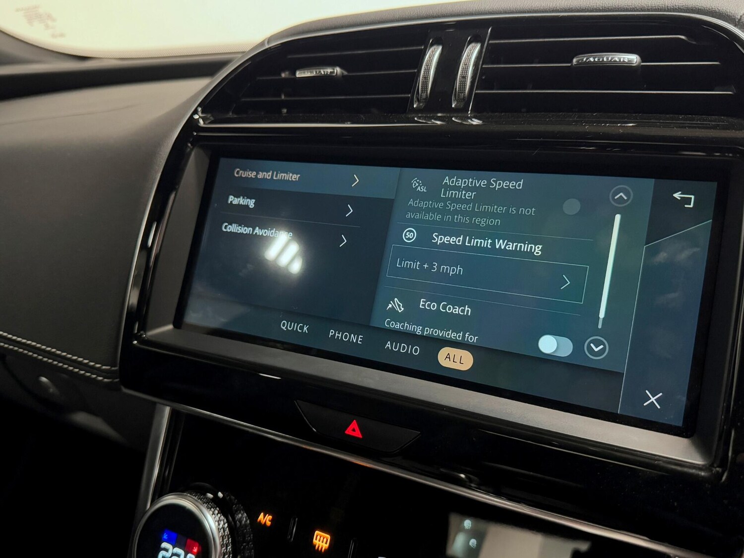 Used Jaguar XE 2022 for sale - 76041850: Photo 48