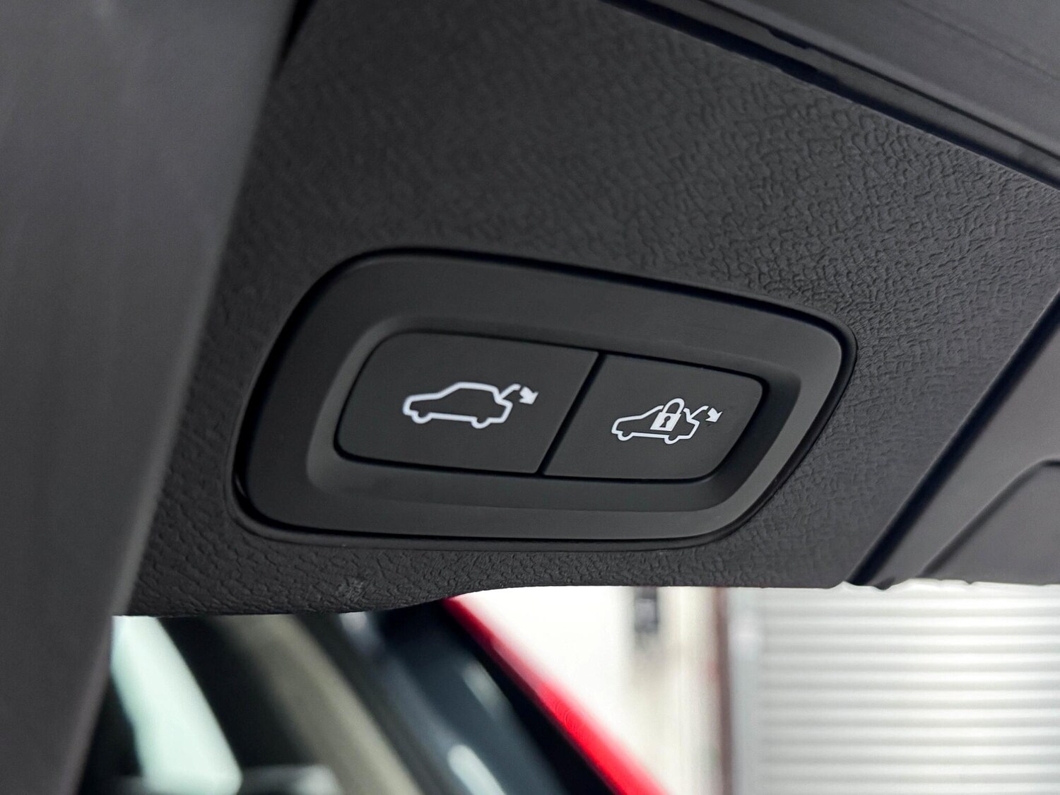 Used Volvo XC60 2023 for sale - 76409398: Photo 13