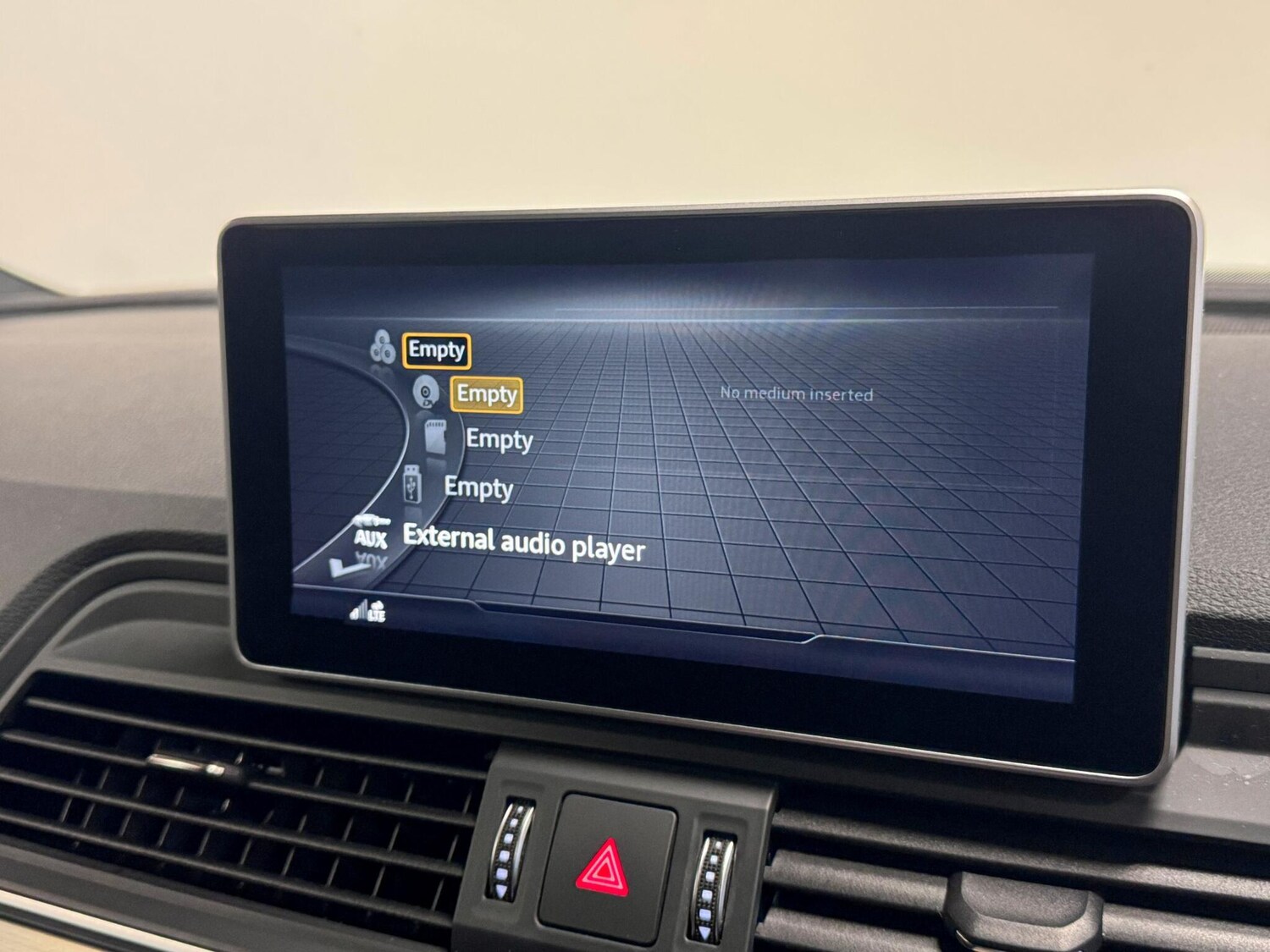 Used Audi SQ5 2018 for sale - 76802146: Photo 47