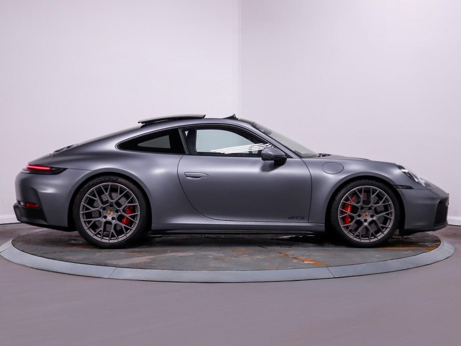 Used Porsche 911 2024 for sale - 77387535: Photo 11