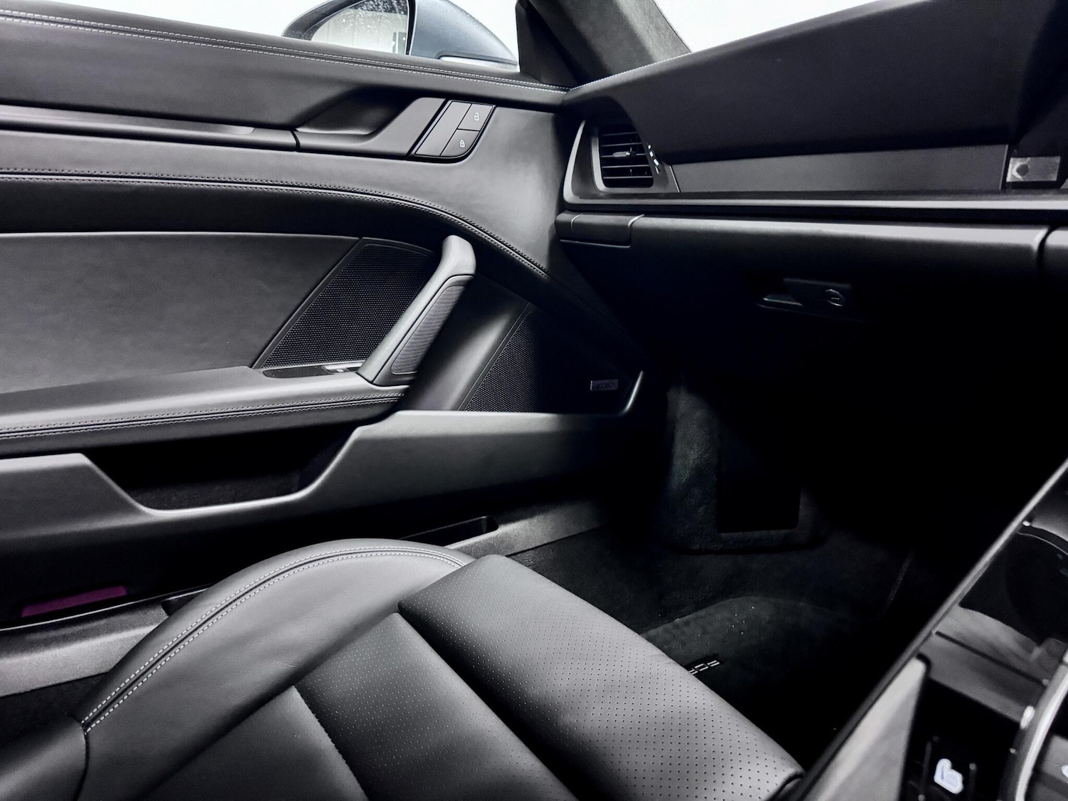 Used Porsche 911 2024 for sale - 77387535: Photo 28