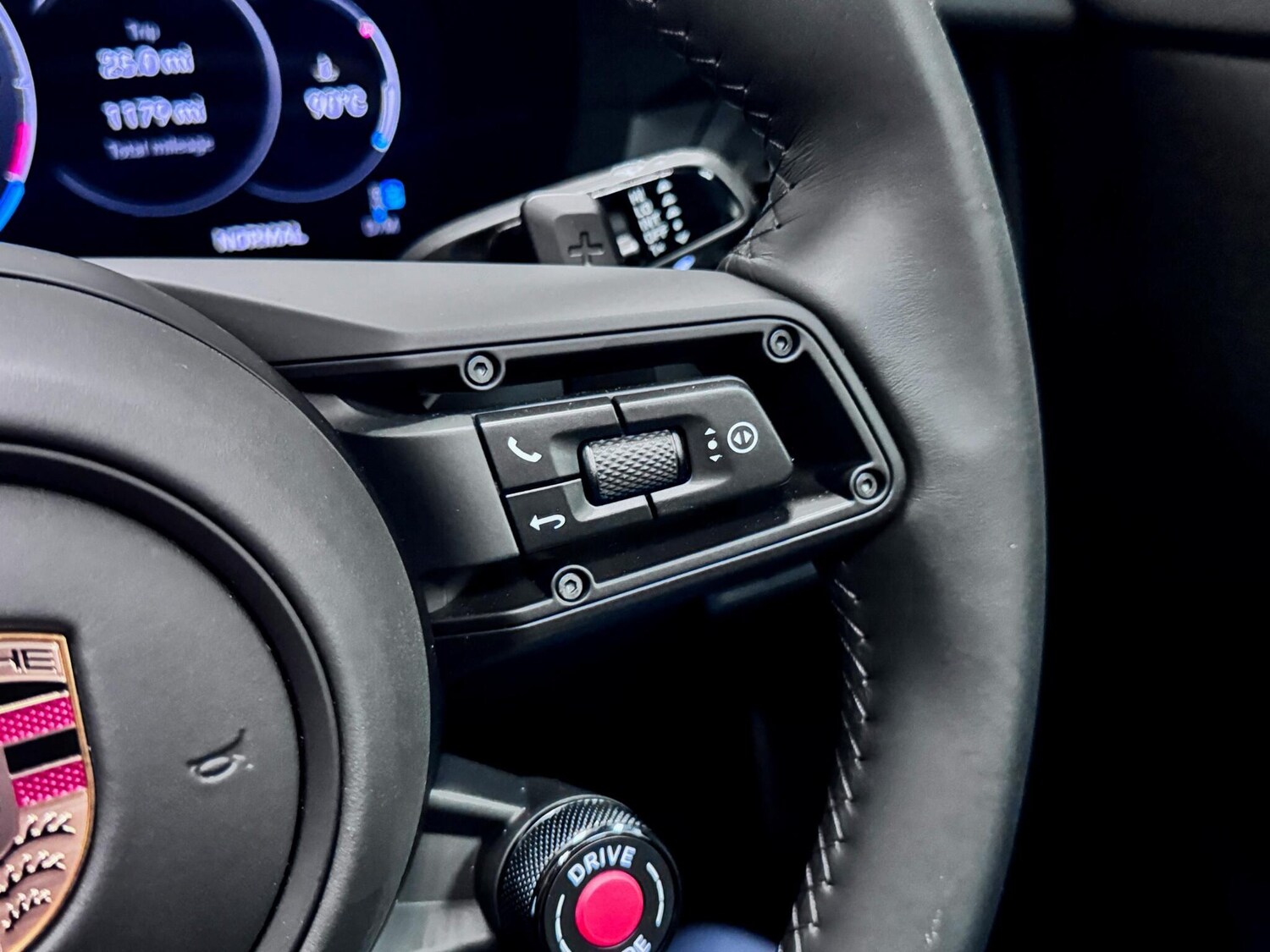 Used Porsche 911 2024 for sale - 77387535: Photo 40