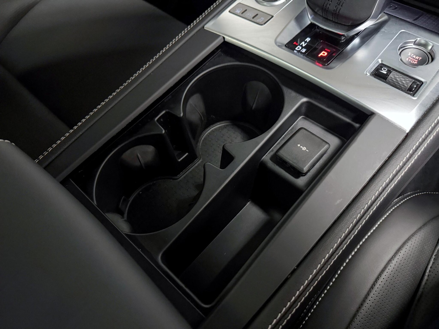 Used Jaguar F-Pace 2024 for sale - 75965586: Photo 32