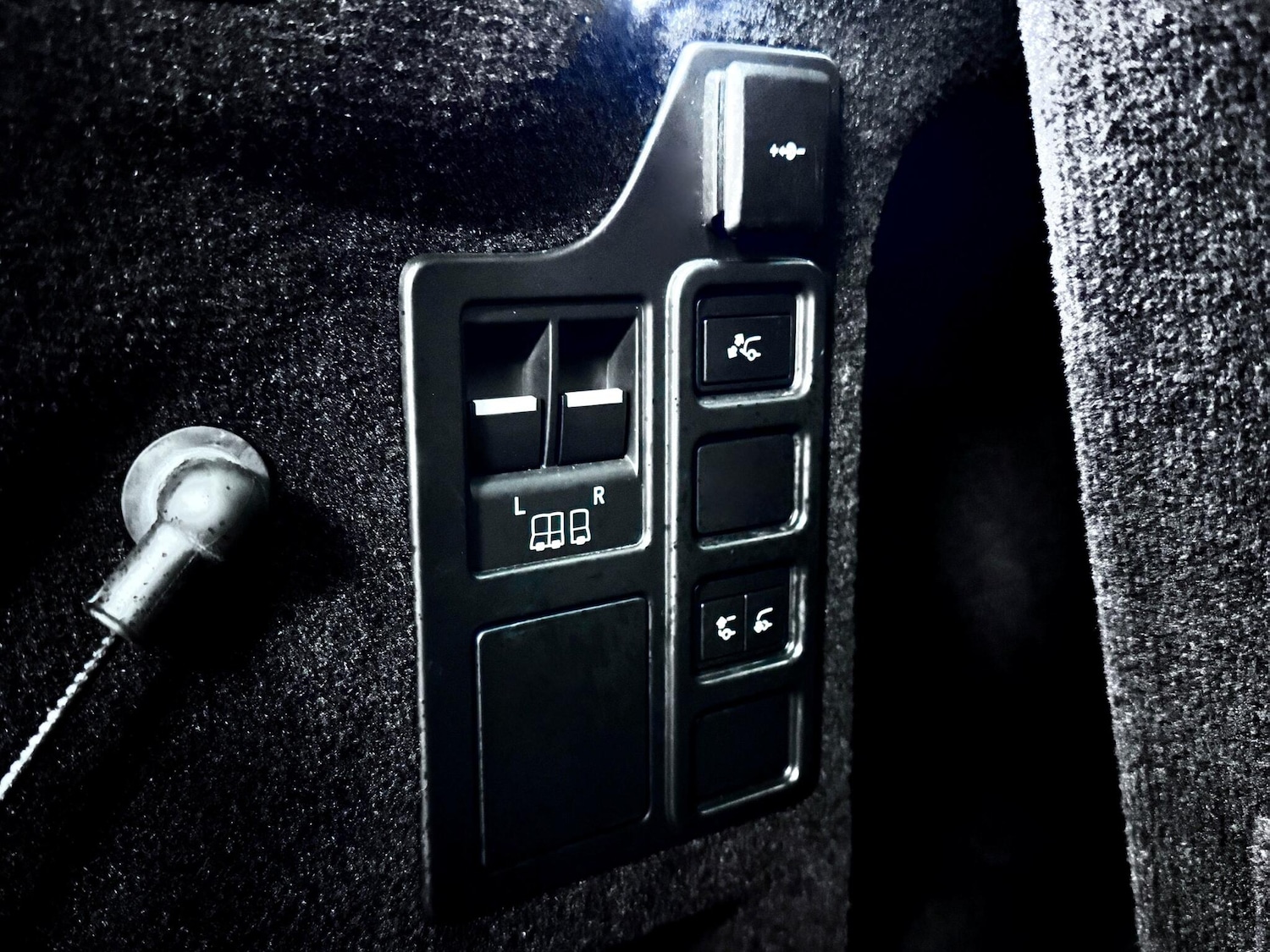 Used Land Rover Discovery 2023 for sale - 77598869: Photo 14