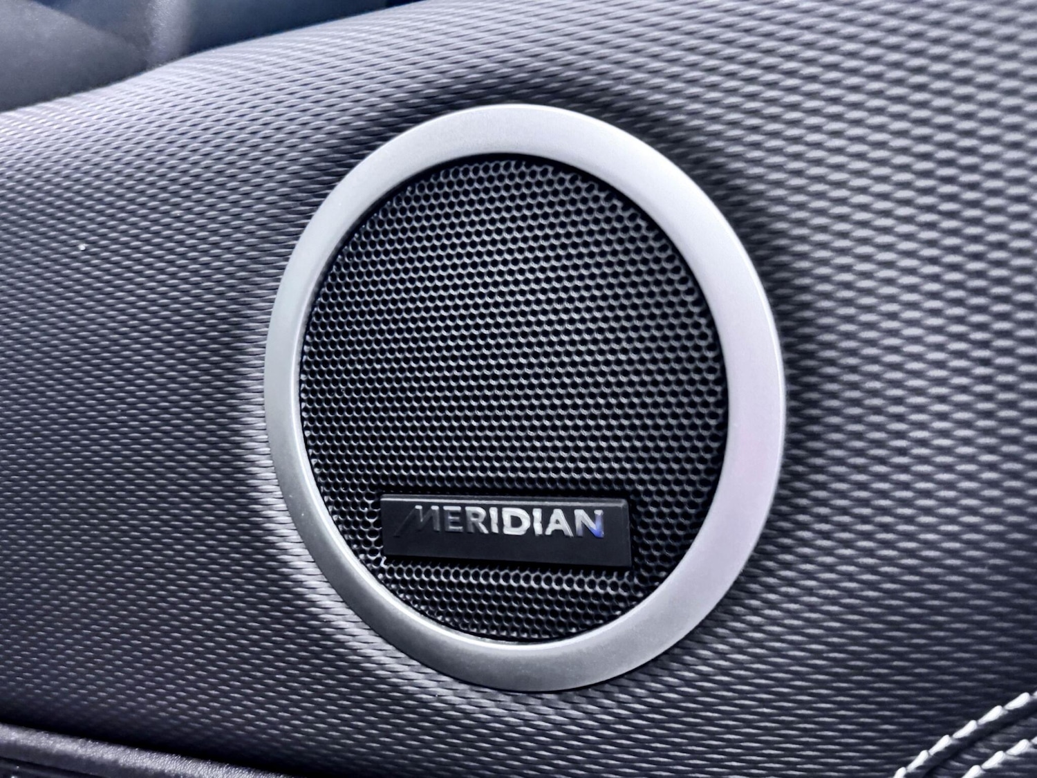 Used Land Rover Discovery 2023 for sale - 77598869: Photo 21