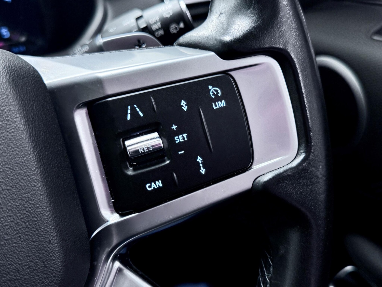 Used Land Rover Discovery 2023 for sale - 77598869: Photo 45