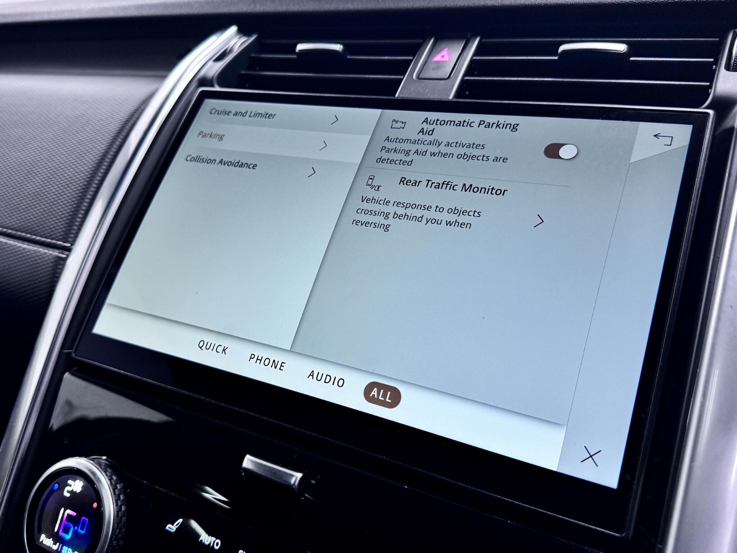 Used Land Rover Discovery 2023 for sale - 77598869: Photo 53