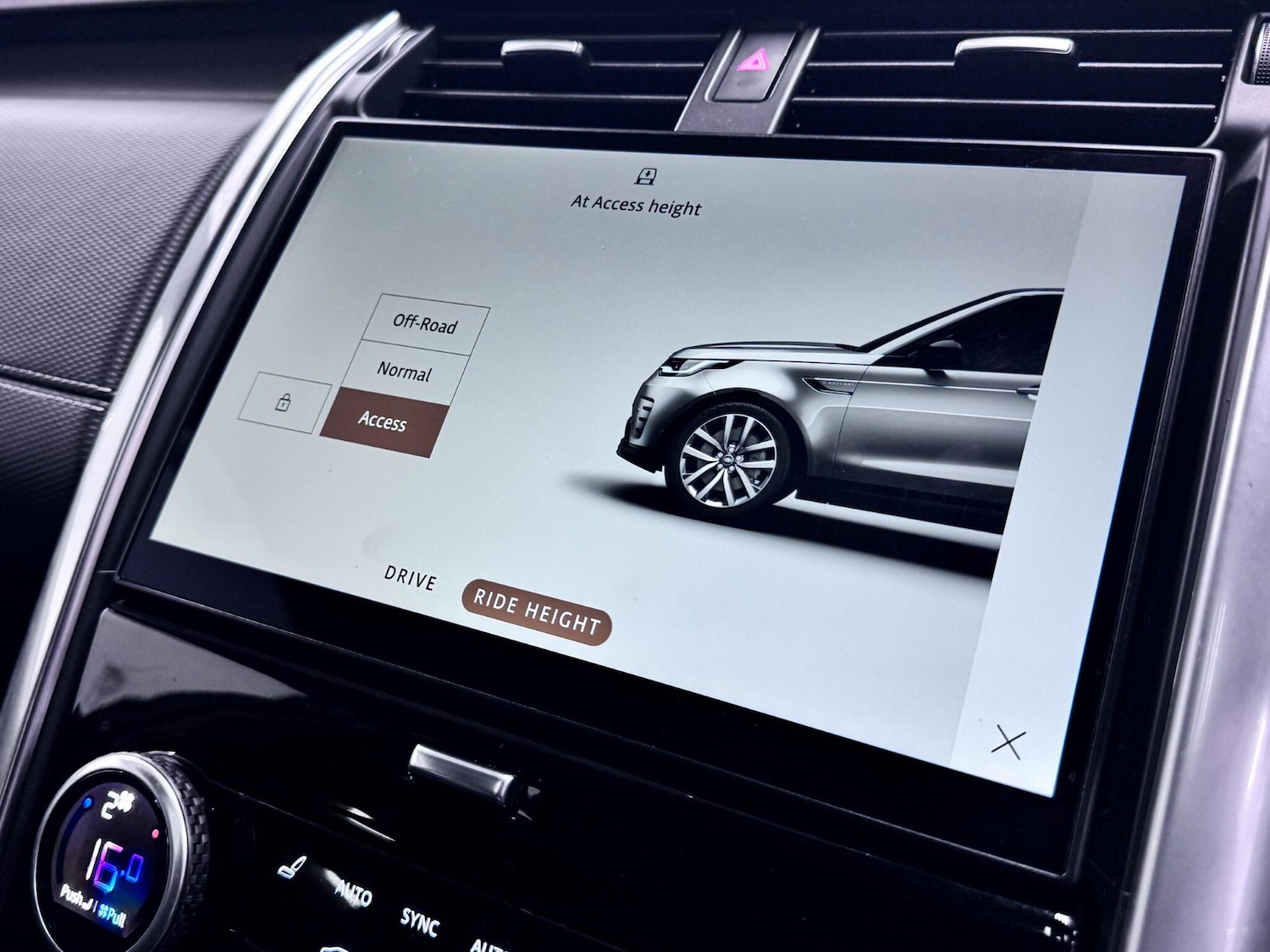 Used Land Rover Discovery 2023 for sale - 77598869: Photo 58