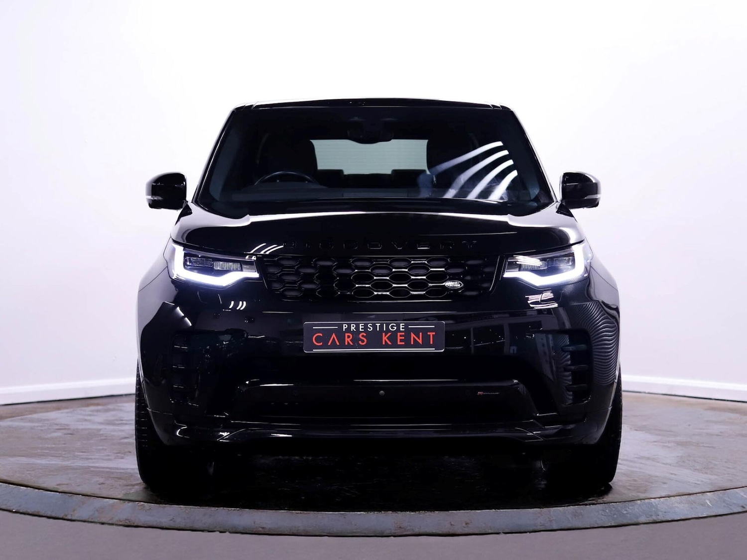 Used Land Rover Discovery 2023 for sale - 77598869: Photo 7