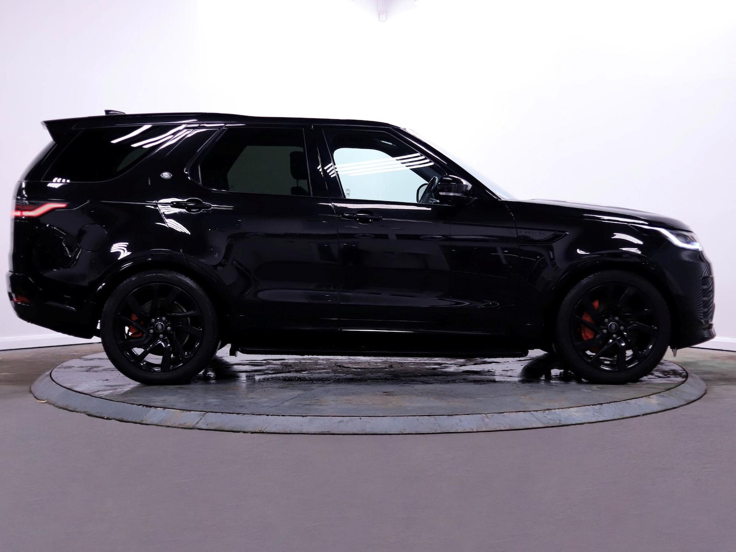 Used Land Rover Discovery 2023 for sale - 77598869: Photo 8