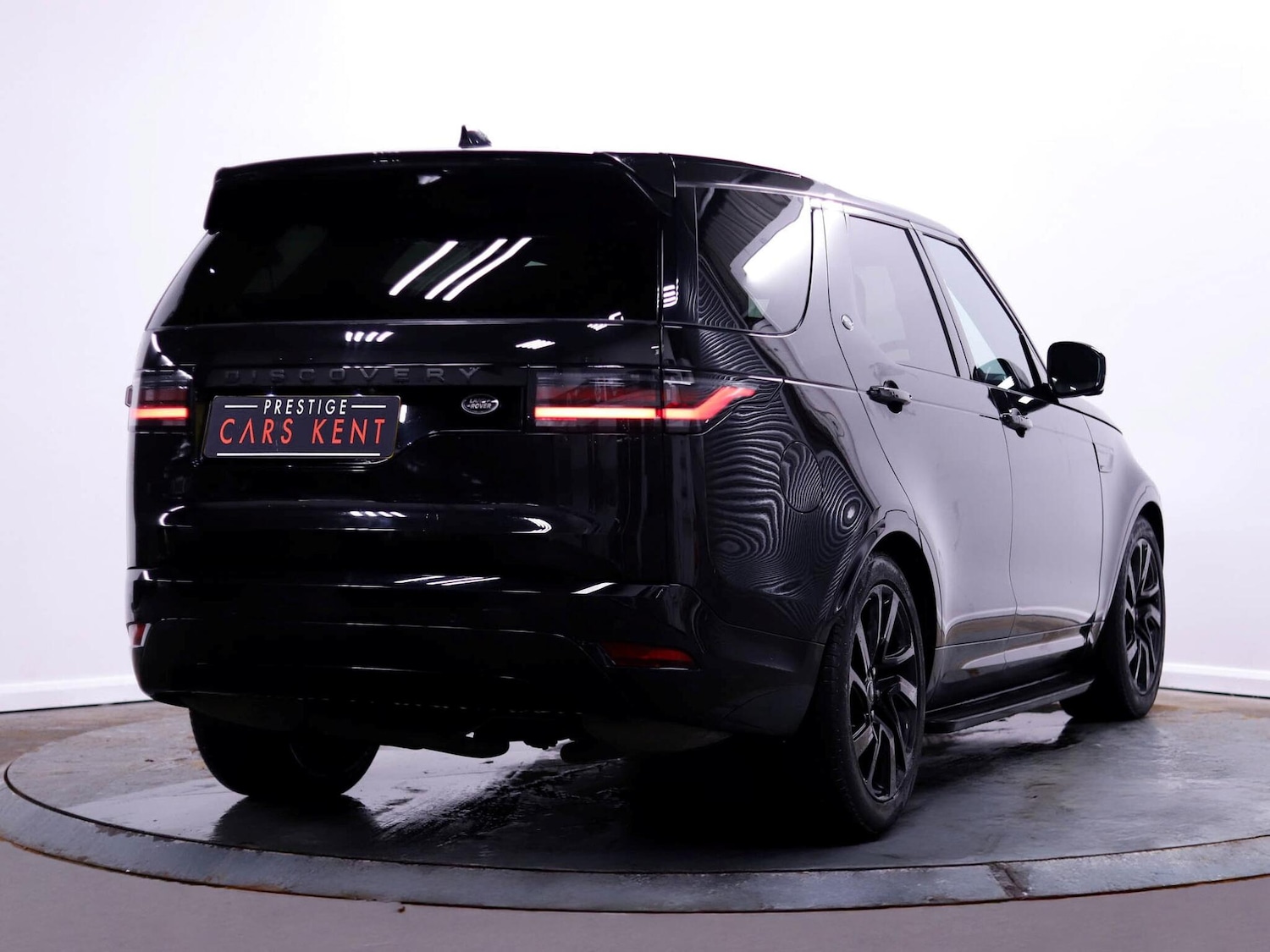 Used Land Rover Discovery 2023 for sale - 77598869: Photo 9