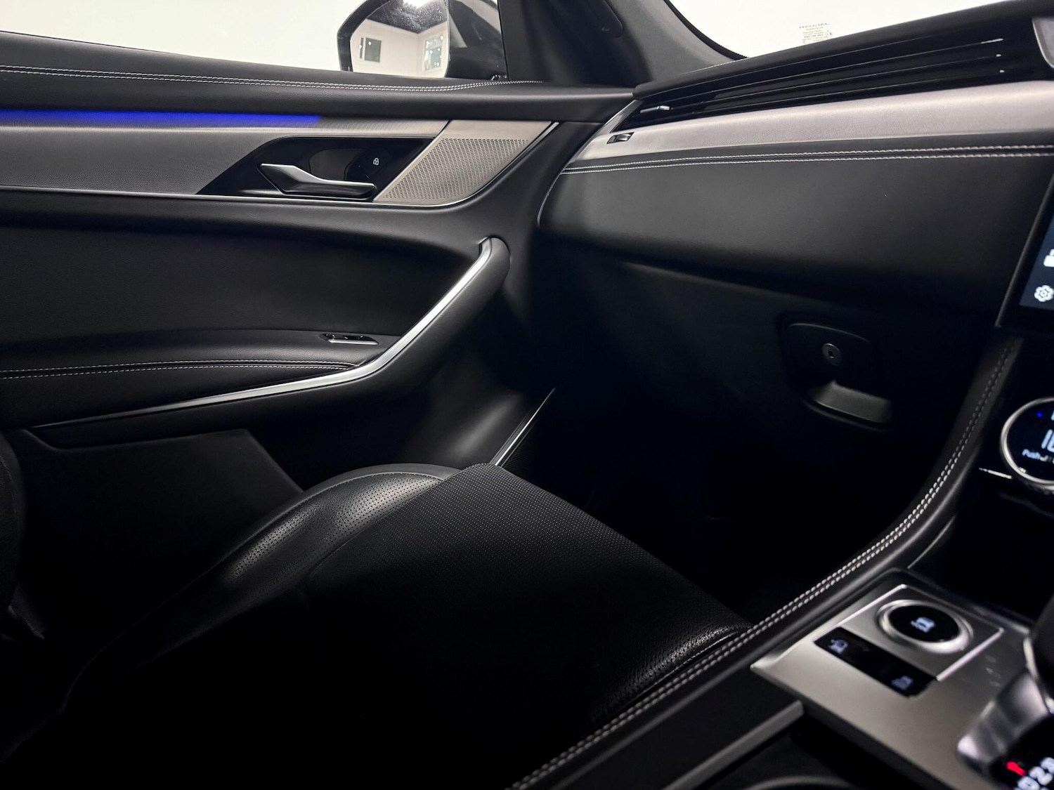 Used Jaguar F-Pace 2021 for sale - 77081861: Photo 27