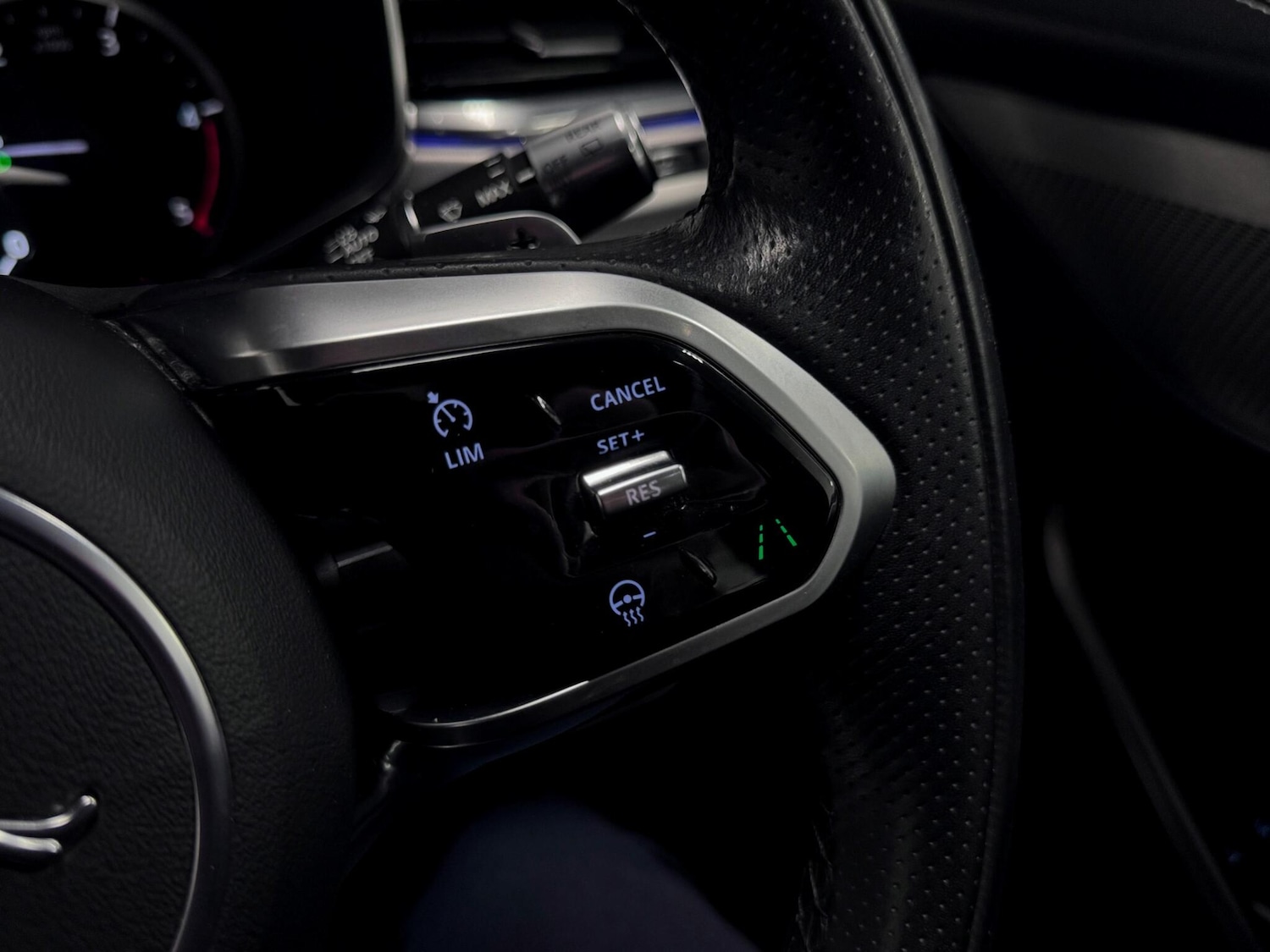 Used Jaguar F-Pace 2021 for sale - 77081861: Photo 35