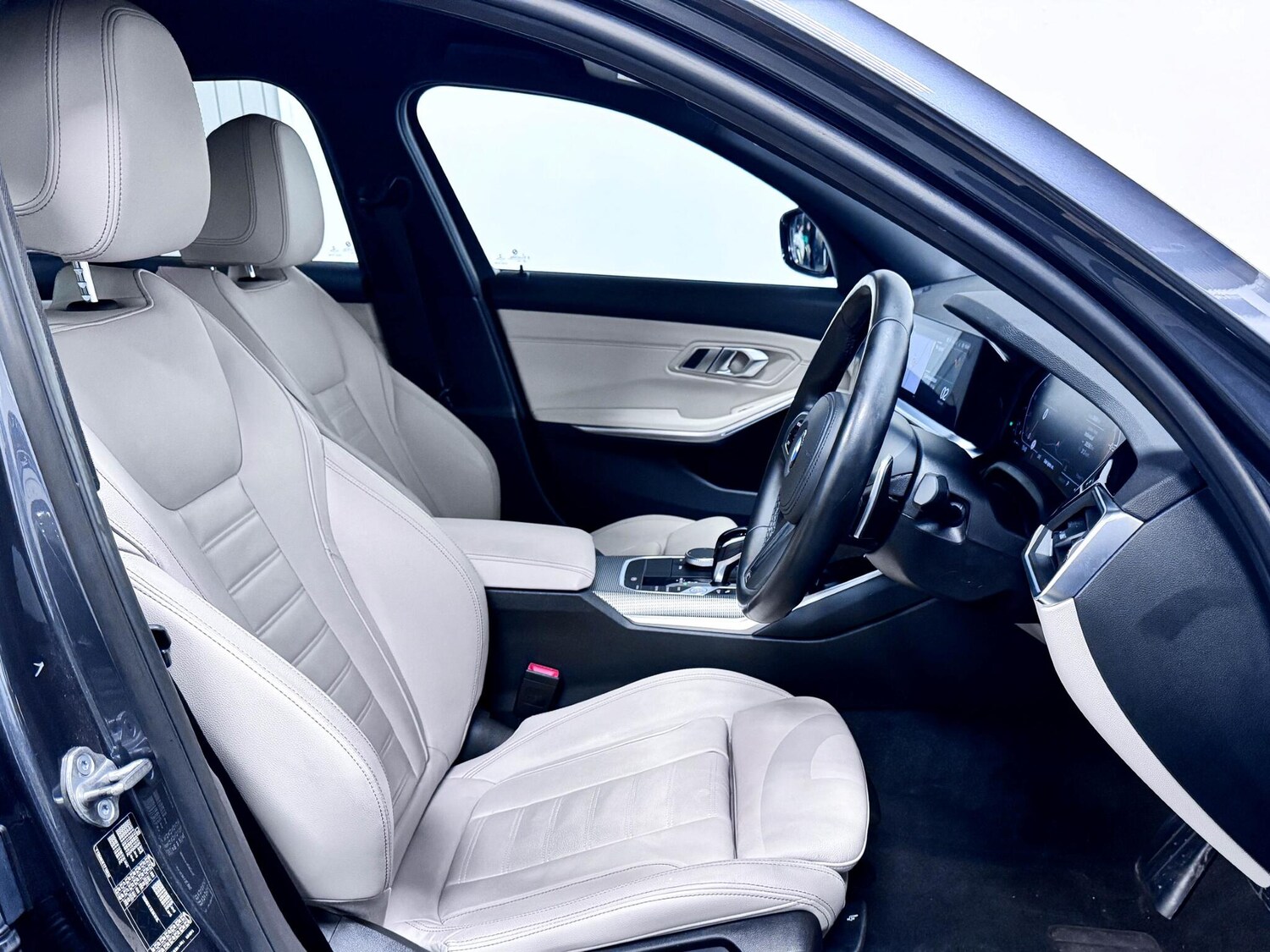 Used BMW 3 Series 2022 for sale - 77344746: Photo 17