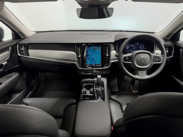 Used Volvo S90 2022 for sale - 75431170: Photo 2