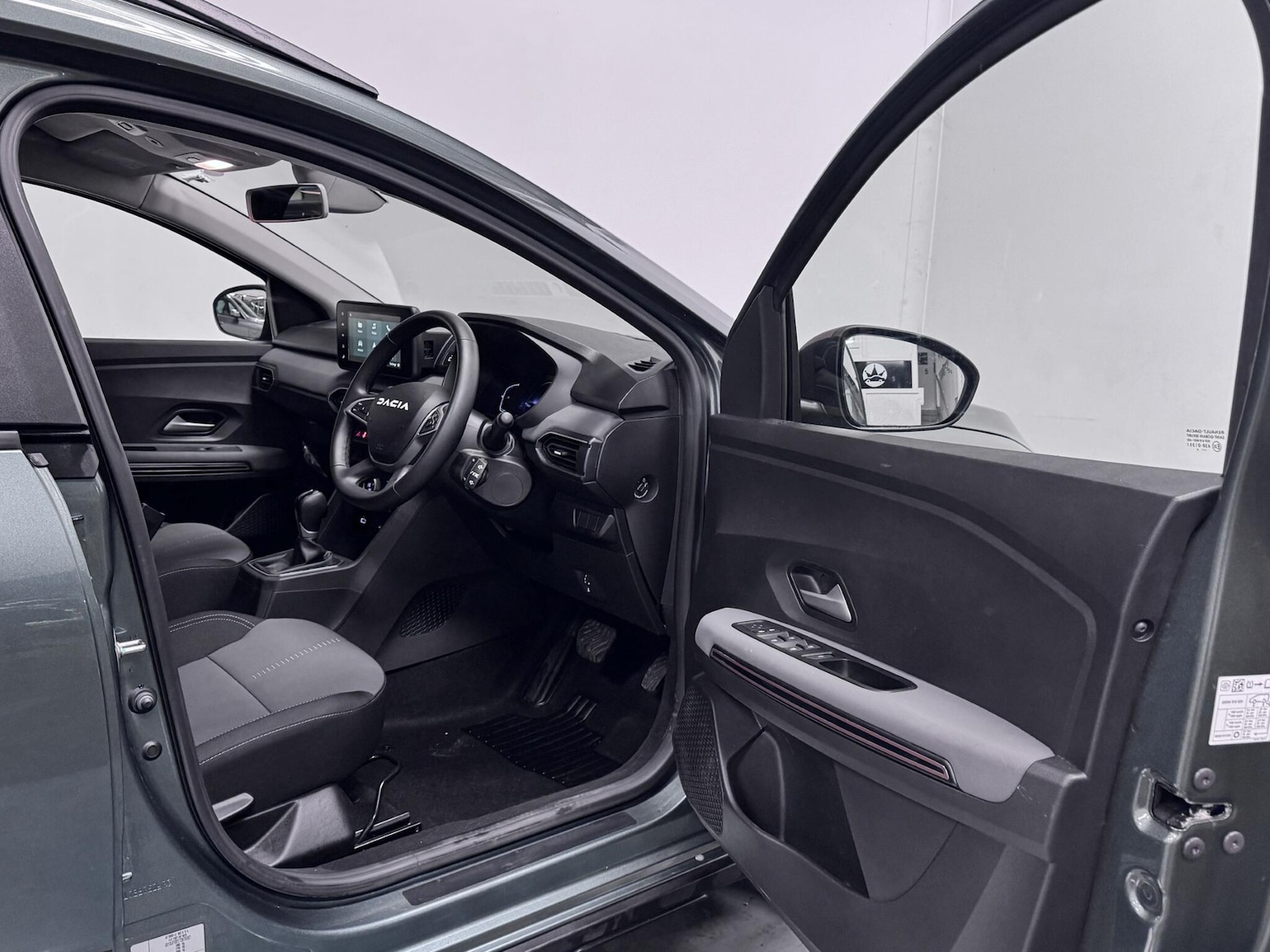 Used Dacia Jogger 2024 for sale - 76689916: Photo 12