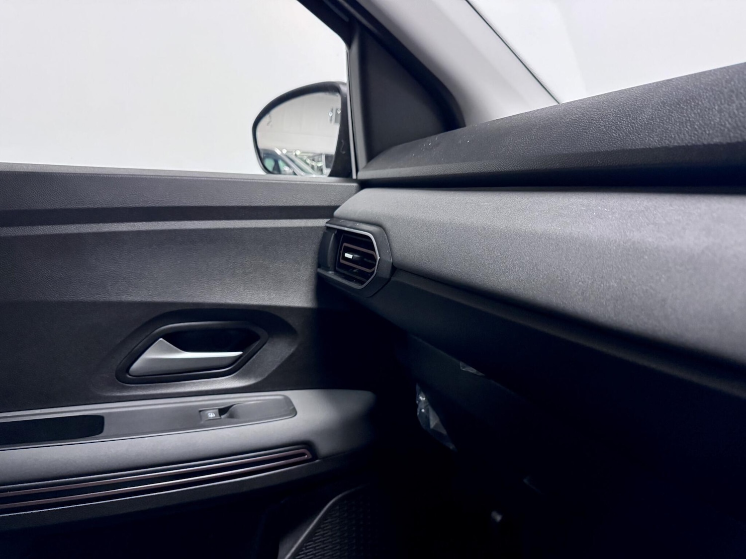 Used Dacia Jogger 2024 for sale - 76689916: Photo 22