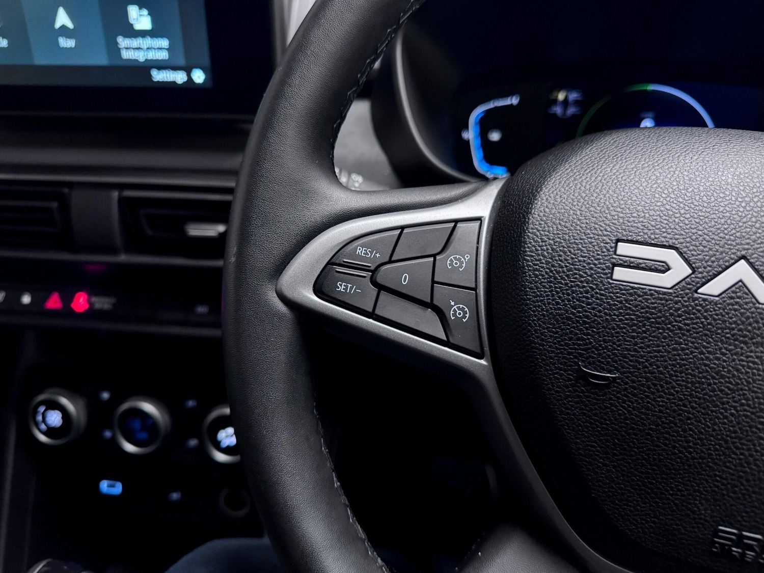 Used Dacia Jogger 2024 for sale - 76689916: Photo 30