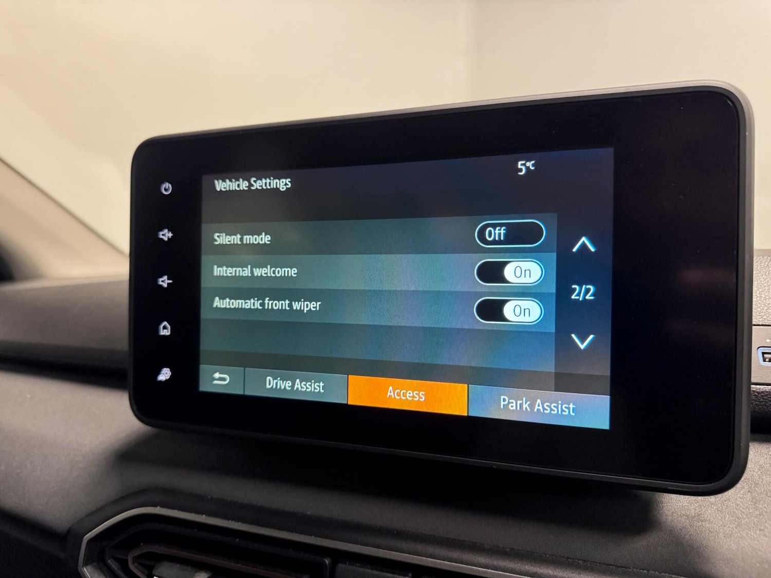 Used Dacia Jogger 2024 for sale - 76689916: Photo 40