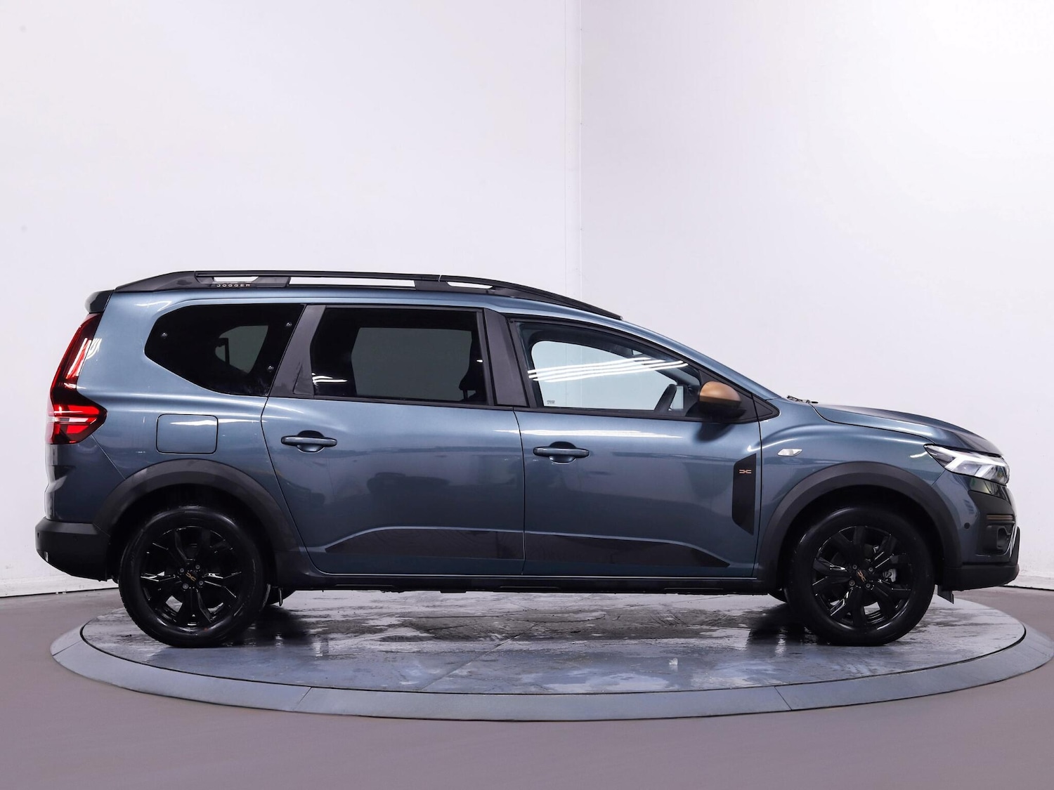 Used Dacia Jogger 2024 for sale - 76689916: Photo 8