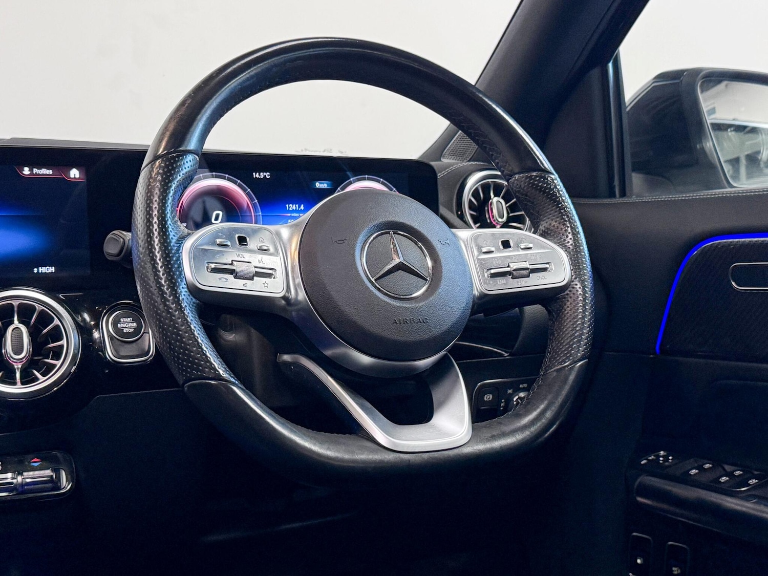 Used Mercedes-Benz GLA 2020 for sale - 77091818: Photo 33