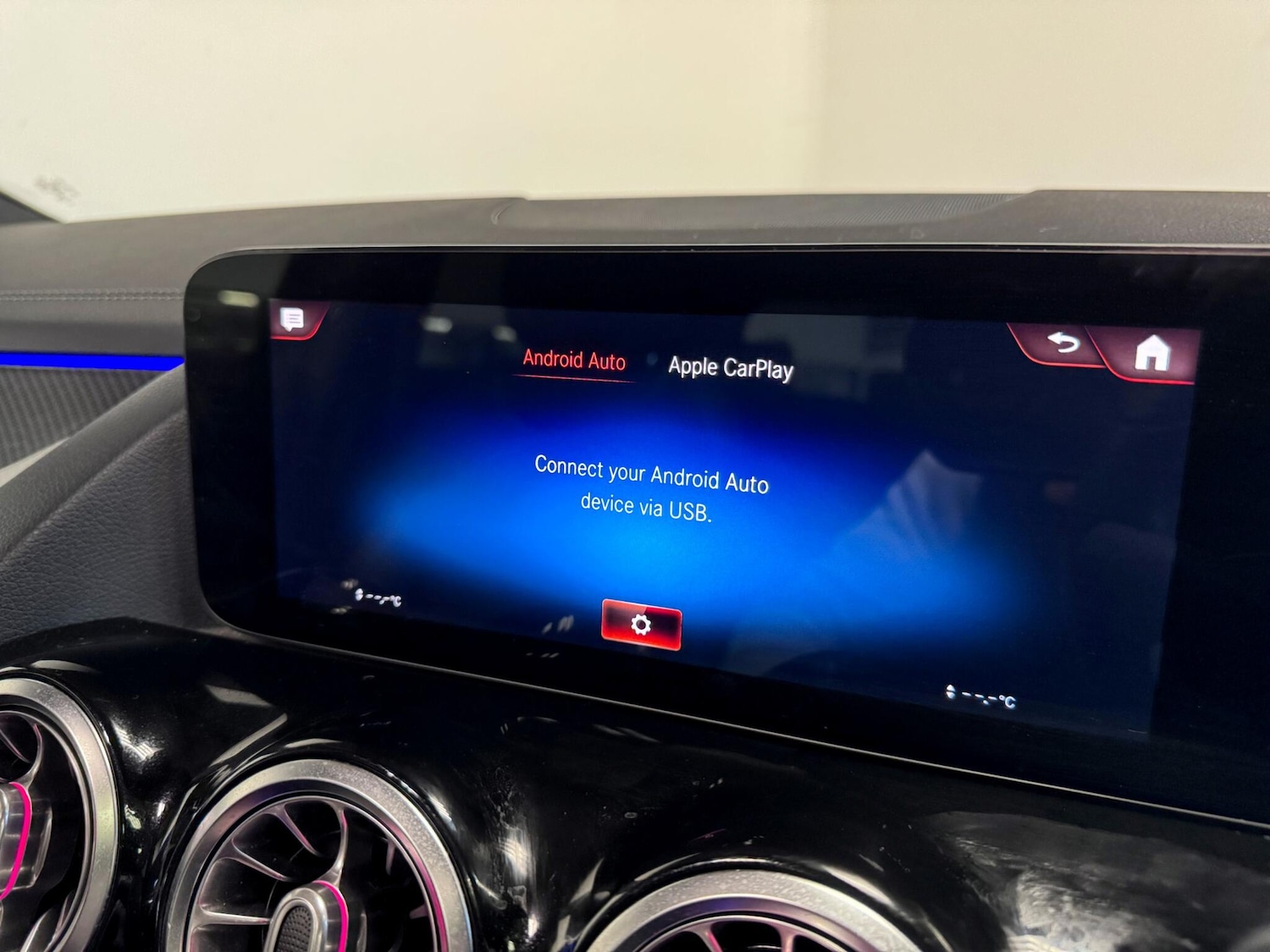 Used Mercedes-Benz GLA 2020 for sale - 77091818: Photo 41