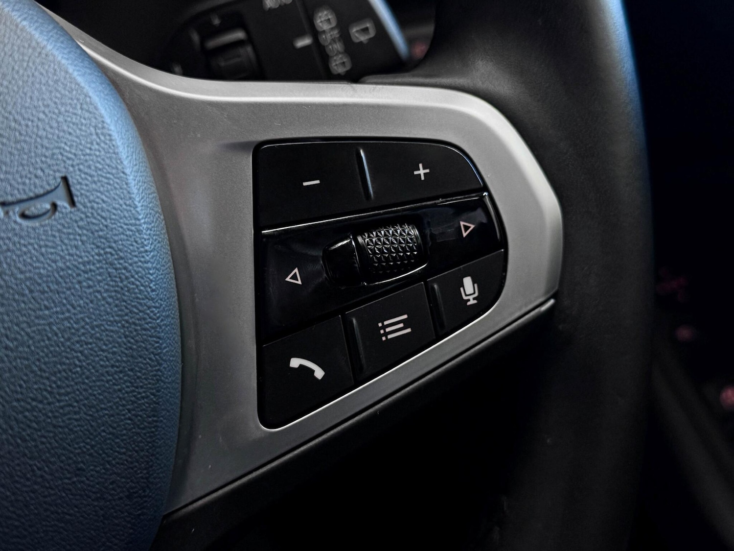 Used BMW 1 Series 2024 for sale - 76991877: Photo 34