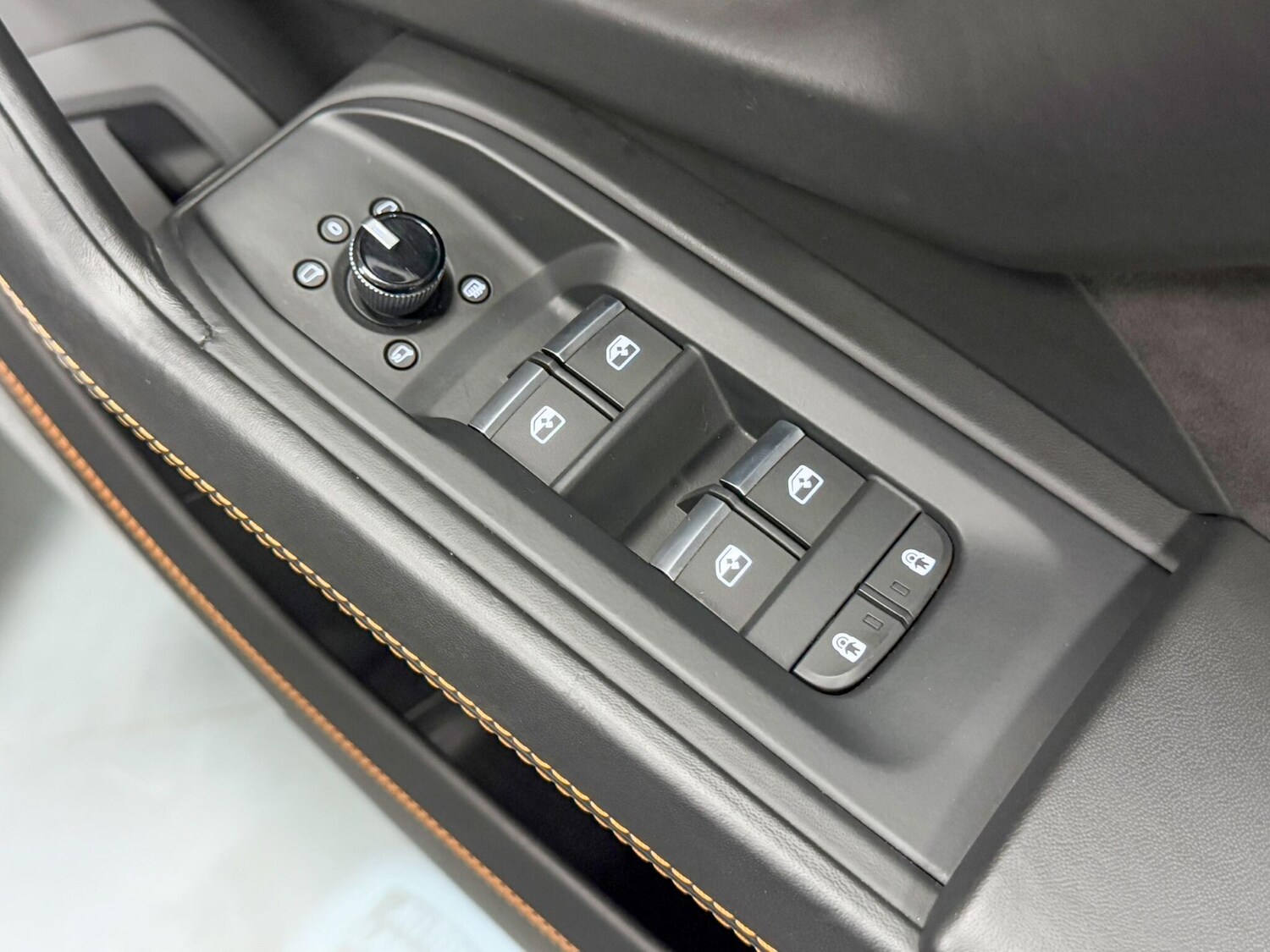 Used Lamborghini Urus 2022 for sale - 76259362: Photo 24