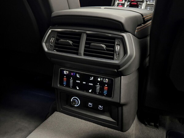 Used Lamborghini Urus 2022 for sale - 76259362: Photo 35