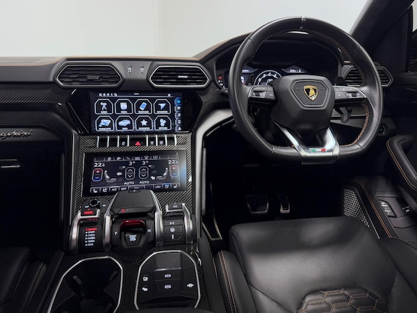 Used Lamborghini Urus 2022 for sale - 76259362: Photo 46