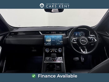 Used Jaguar F-Pace 2022 for sale - 78601823: Photo