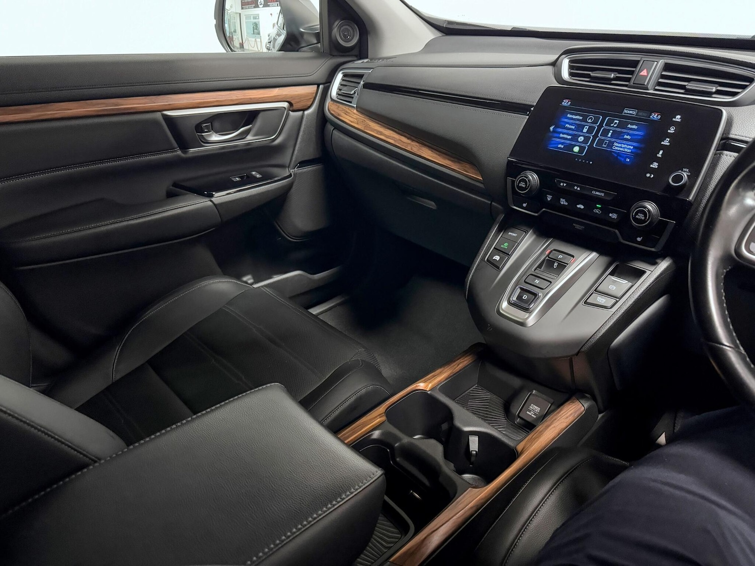 Used Honda CR-V 2020 for sale - 76214761: Photo 30
