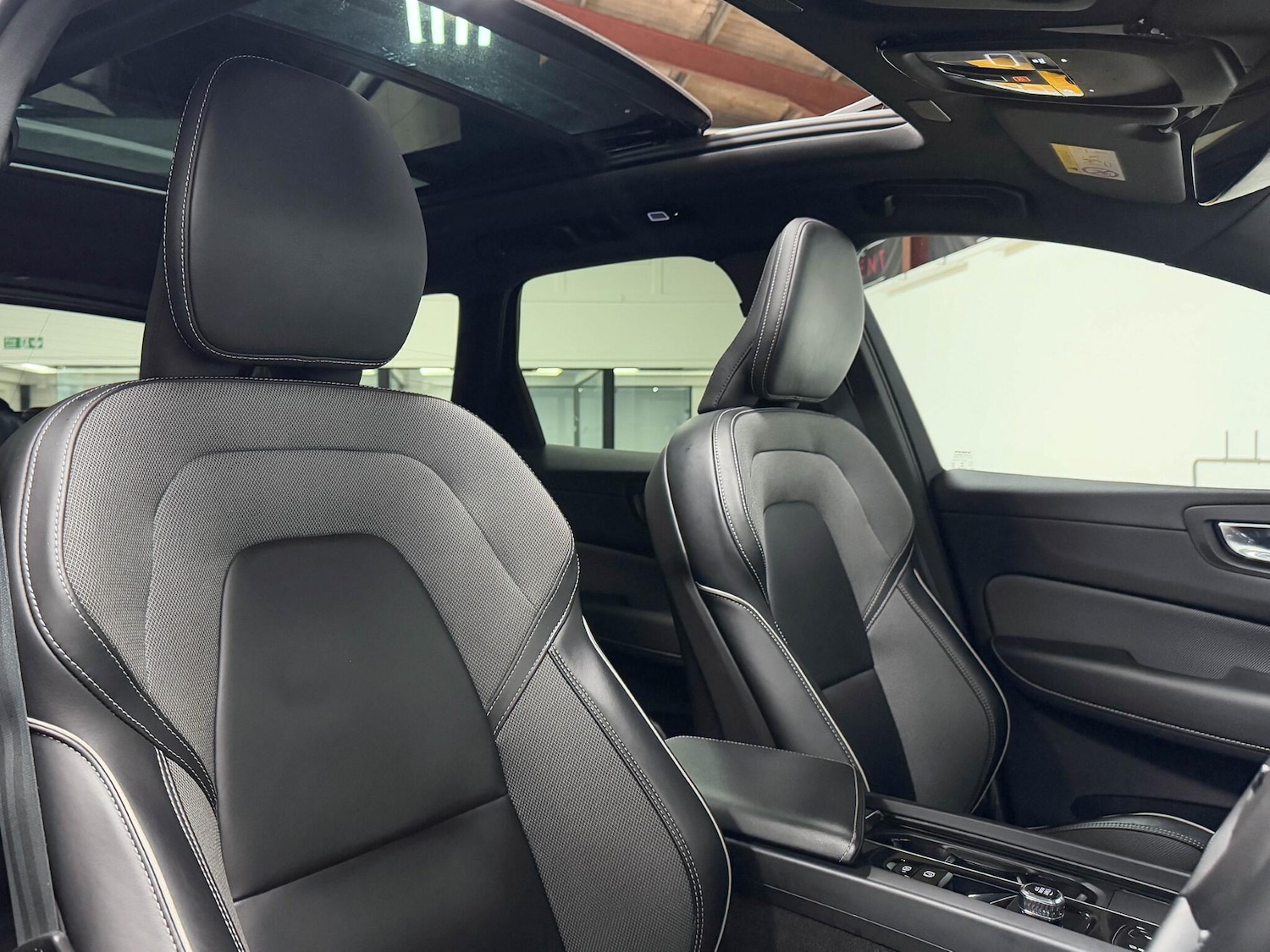 Used Volvo XC60 2021 for sale - 76326762: Photo 23