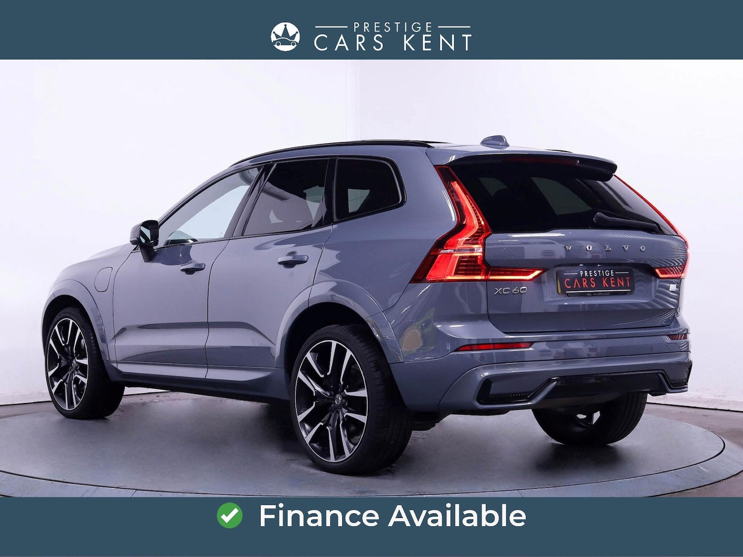 Used Volvo XC60 2021 for sale - 76326762: Photo 3