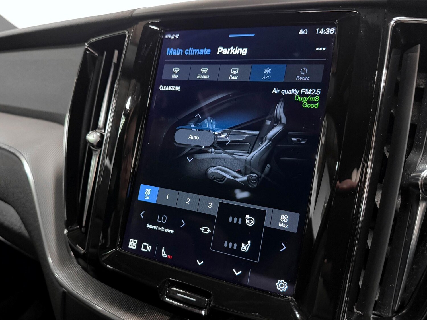 Used Volvo XC60 2021 for sale - 76326762: Photo 46